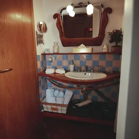 Nest In *