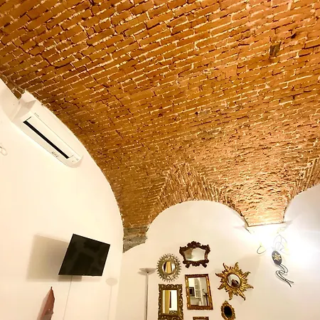 Nest In *